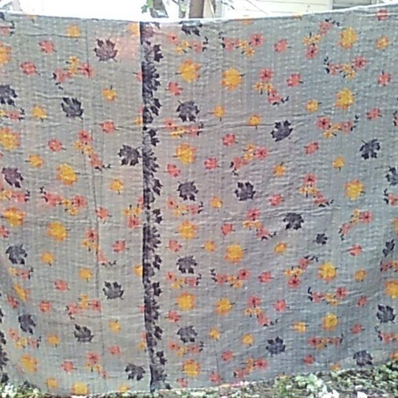 Kantha Quilt Gray/Orange Fall Leaves 56" x 84" Cotton Handmade In India K11. - Picture 2 of 5